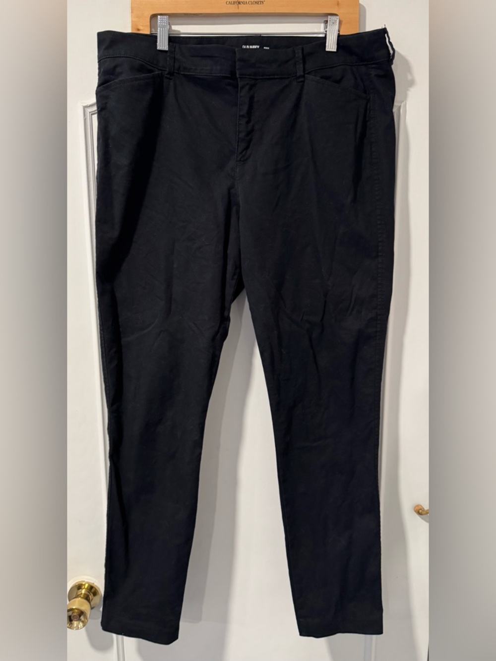 Vintage 2018 Old Navy Black Pixie Pants - 14 Tall - Side & Back Pockets